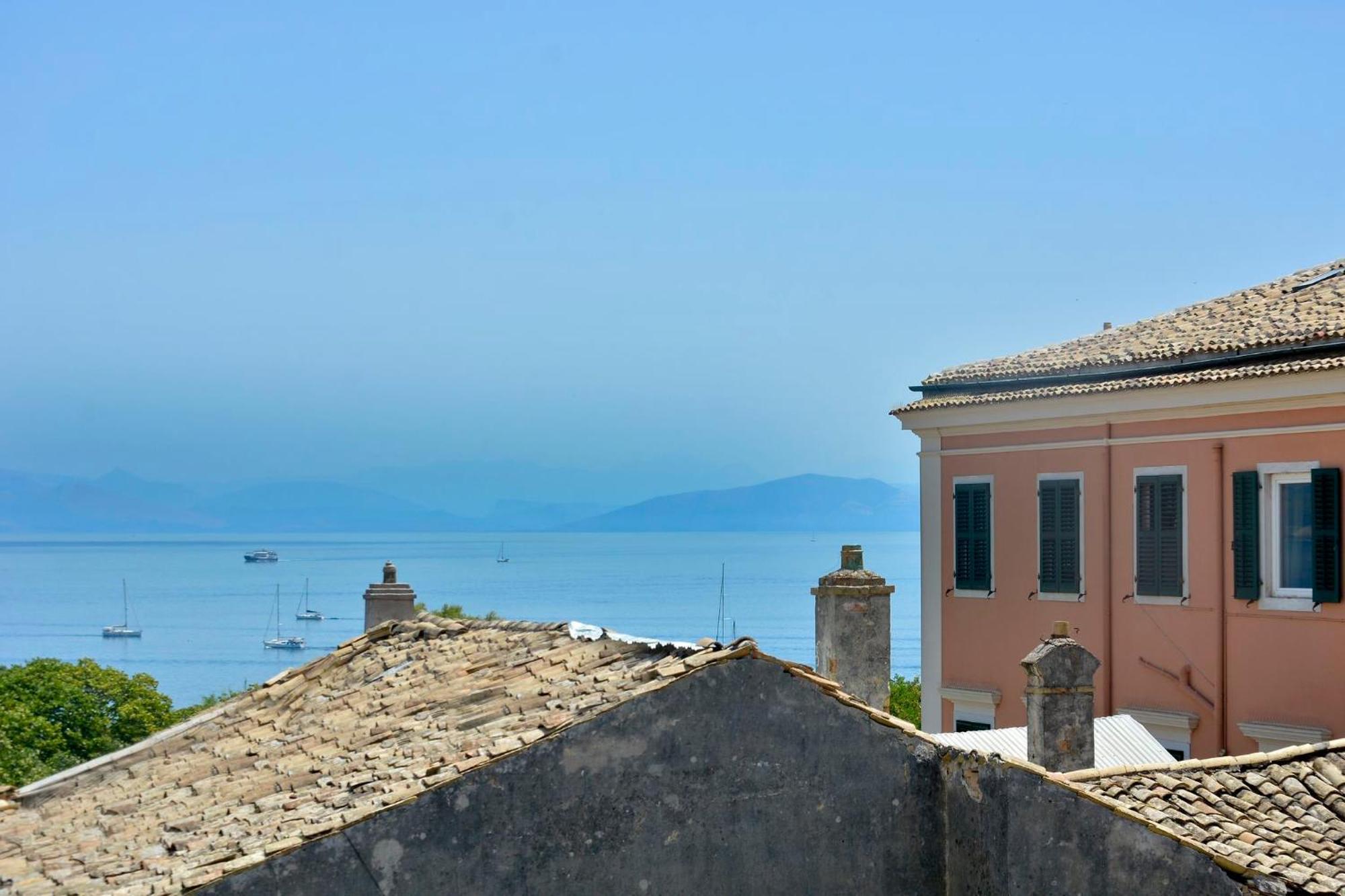 Corfu Town West Apartment Екстер'єр фото